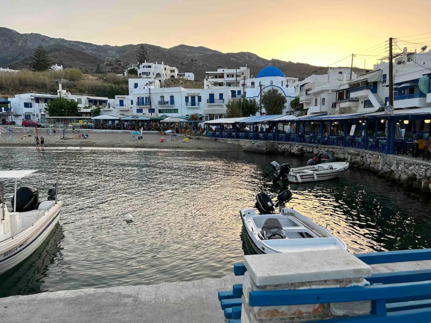 Cozy Studio In Beautiful Apollonas Beach Naxos Apollon  ภายนอก รูปภาพ